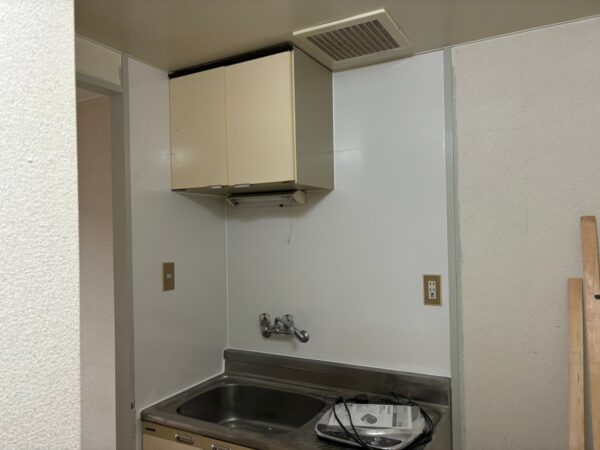 大阪府四條畷市賃貸用マンション内装リフォーム